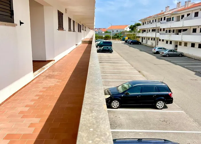 Viva Onda Baleal Surfing & Lägenhet *